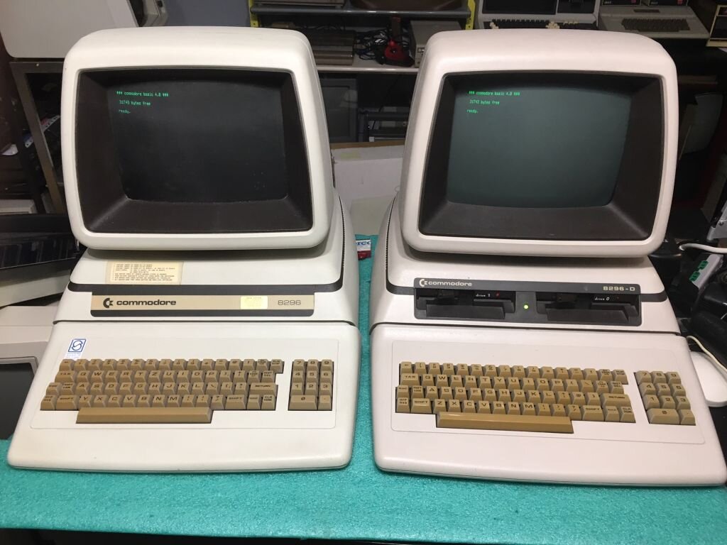 Commodore PET (CBM) 8296 - photo 1