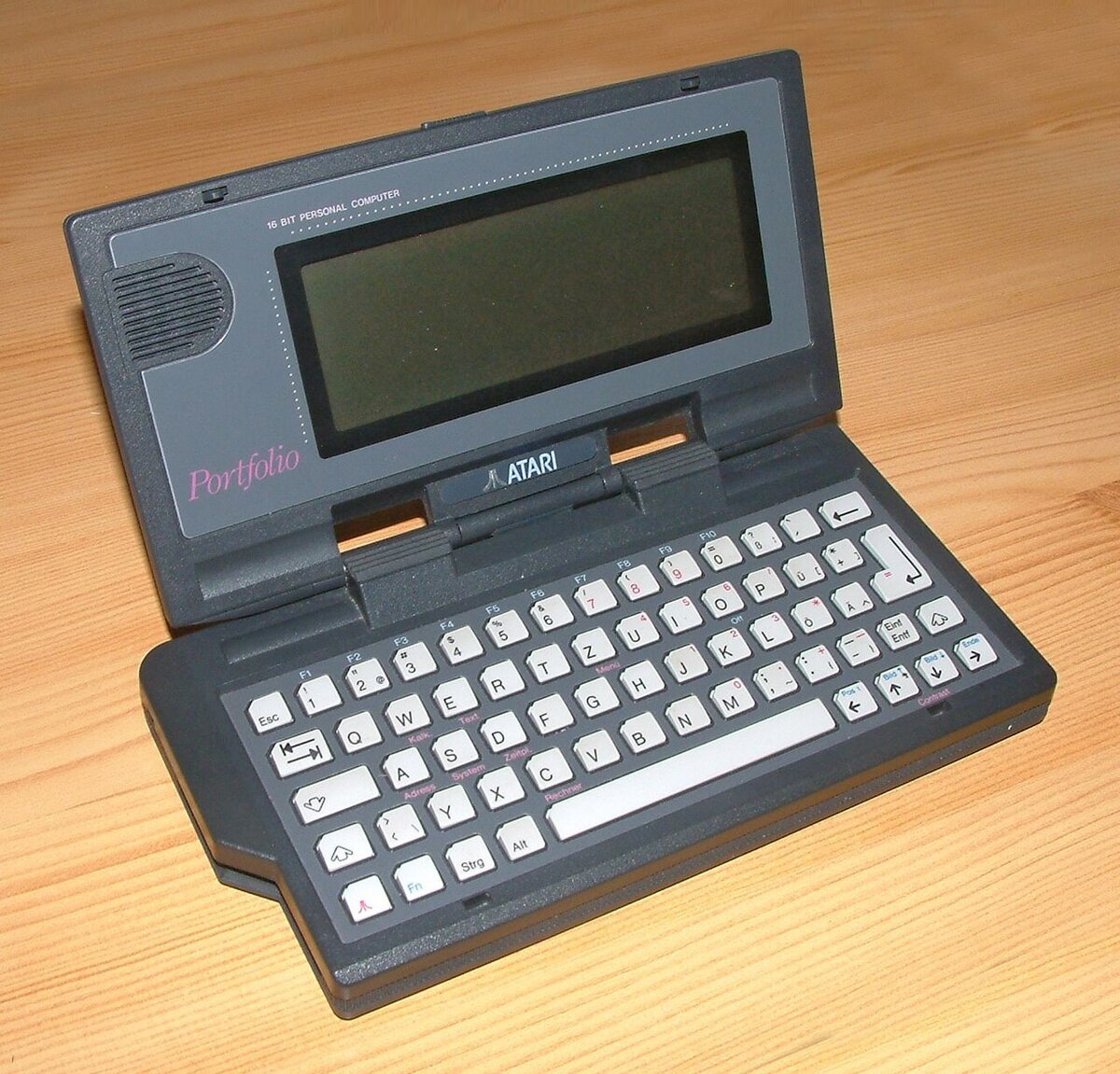 Atari Portfolio - photo 2