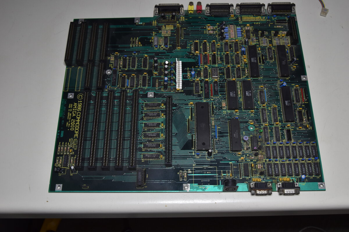 Amiga 2000 A - 1986 - photo 1