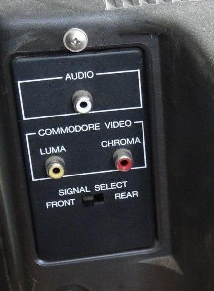 Commodore 1702 - photo 4