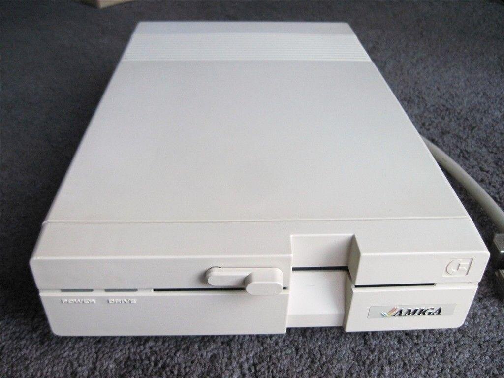 Amiga A1020 5 1/4" Floppy Disk Drive - photo 1