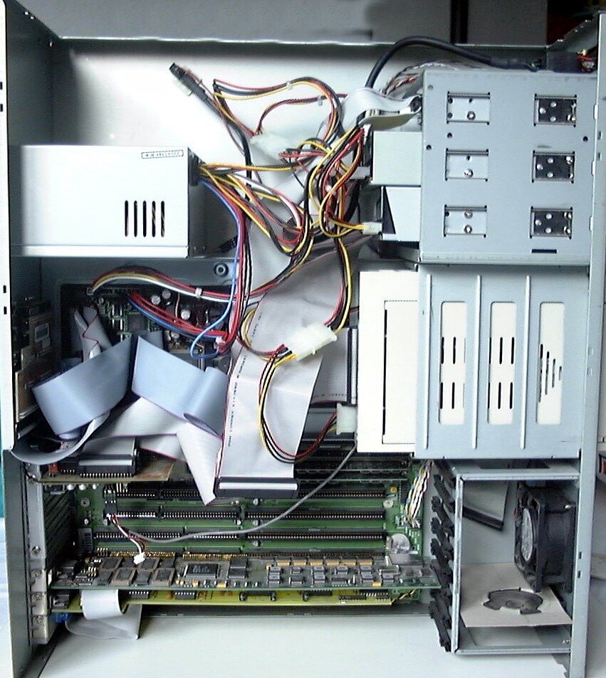 Amiga 4000 Tower - photo 2