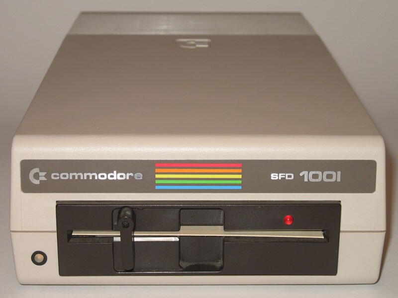 Commodore SFD 1001 Floppy Disk Drive - photo 1