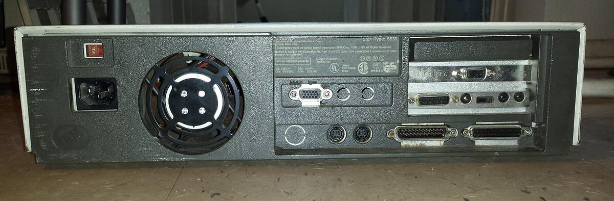 IBM PS/2 Model 30/286 - photo 3