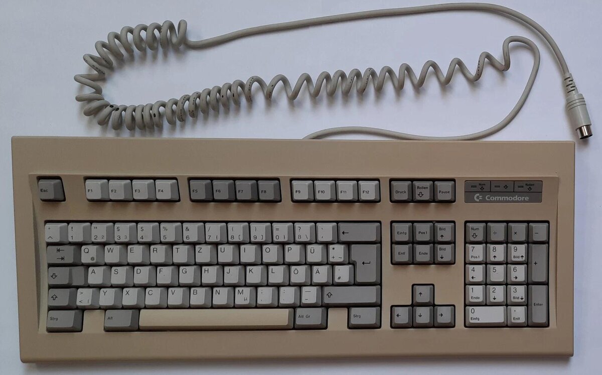 Commodore PC 10 - III - photo 3