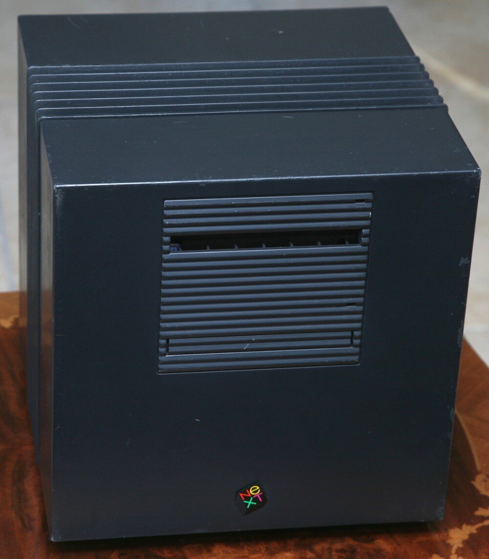 NeXT Cube Model N1000A - photo 1