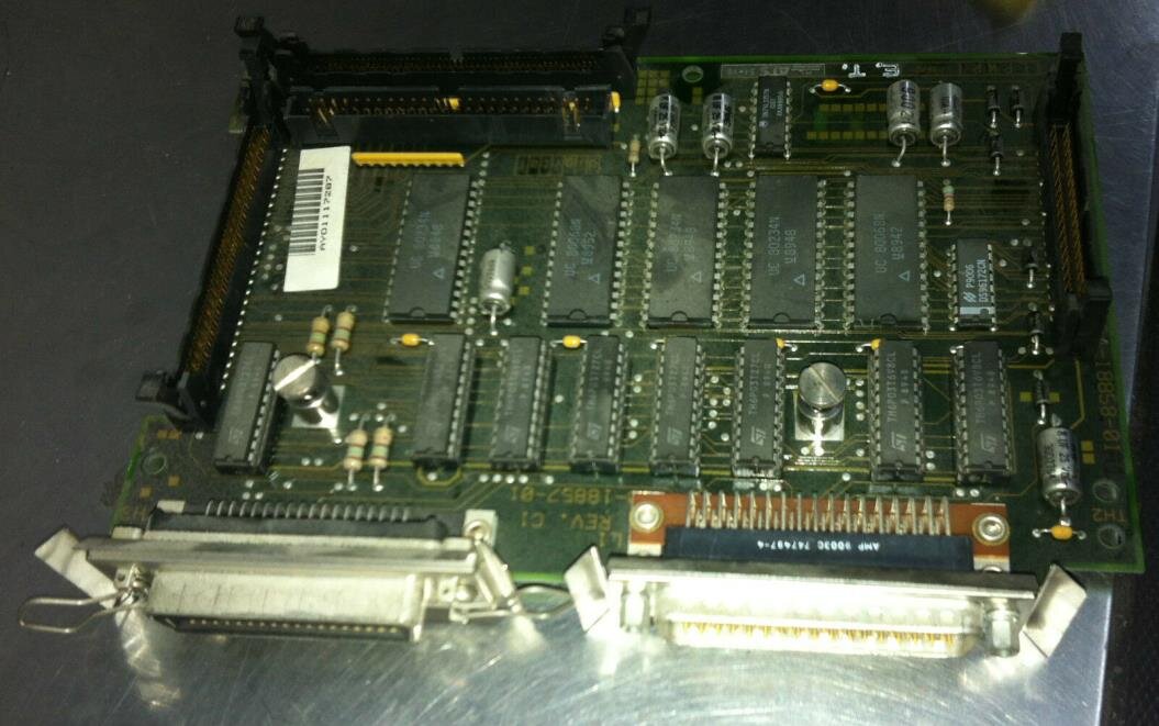 Digital MicroVAX 3100 - photo 4