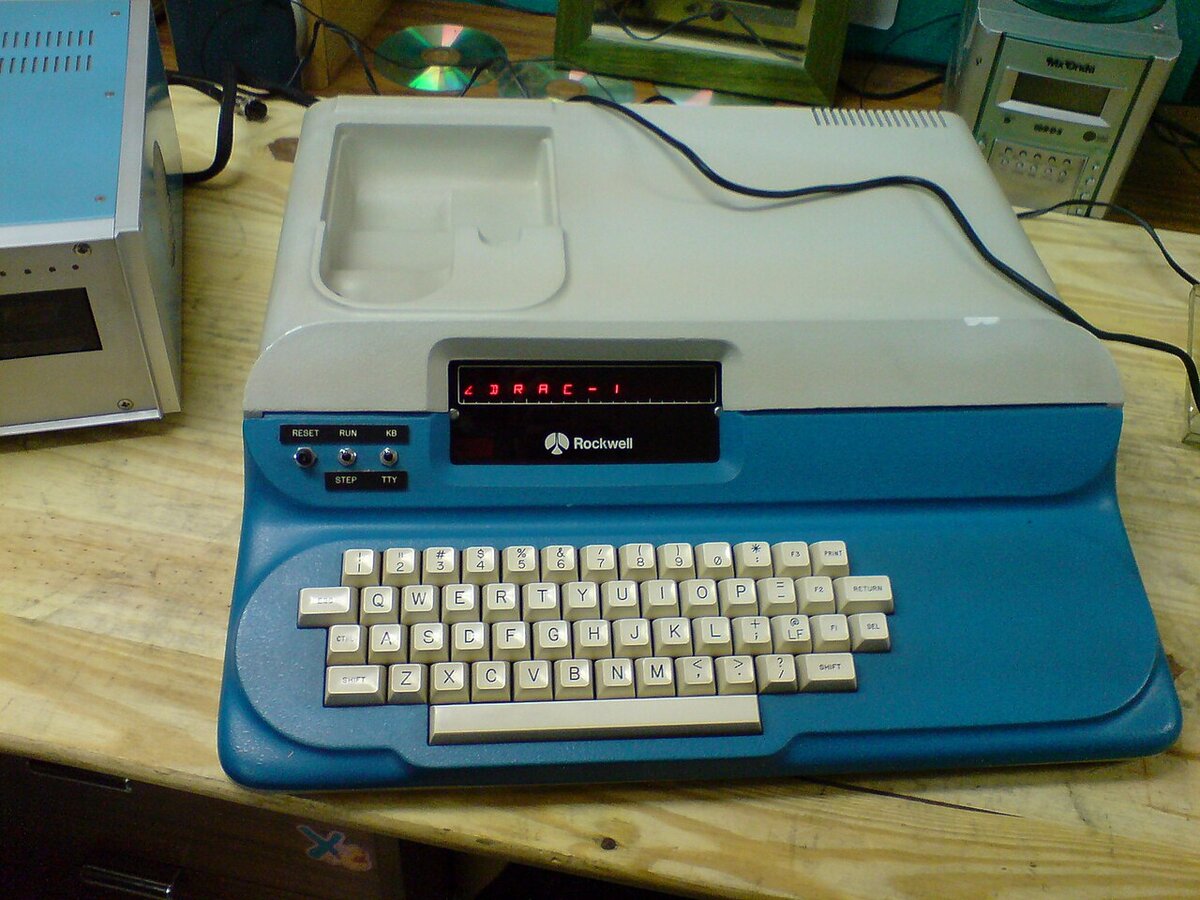 Rockwell AIM 65 - photo 2