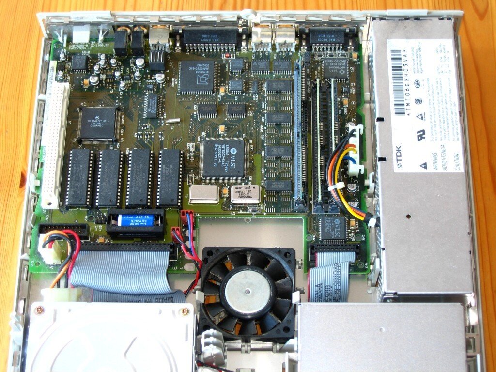 Macintosh LC - photo 2