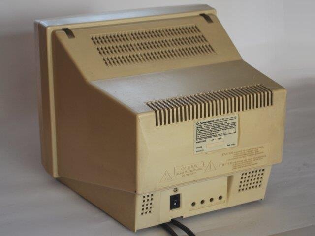 Commodore 1402 monochrome 12" TTL monitor for PC - photo 2