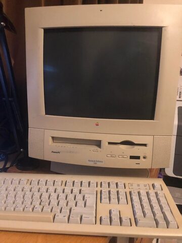 Macintosh Performa 5300