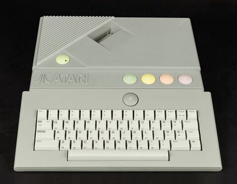 Atari XEGS  XE Game System