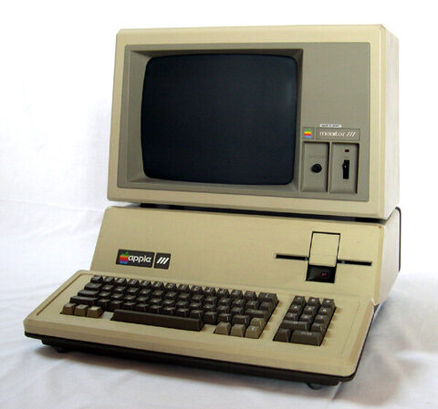 Apple 3 