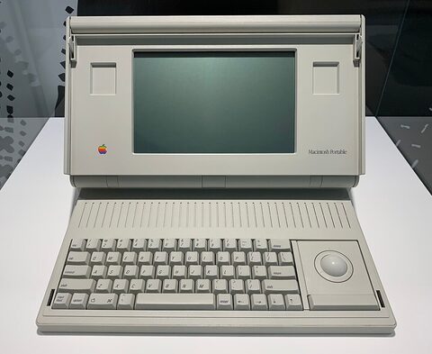 Macintosh Portable Model 5120