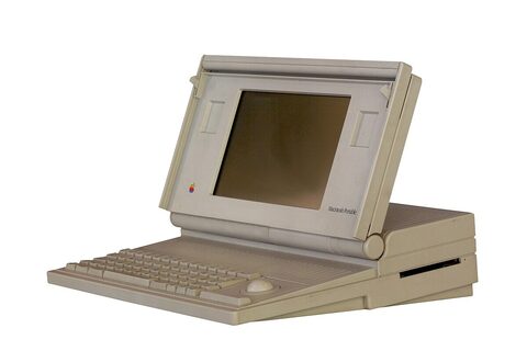 Macintosh Portable Model 5126