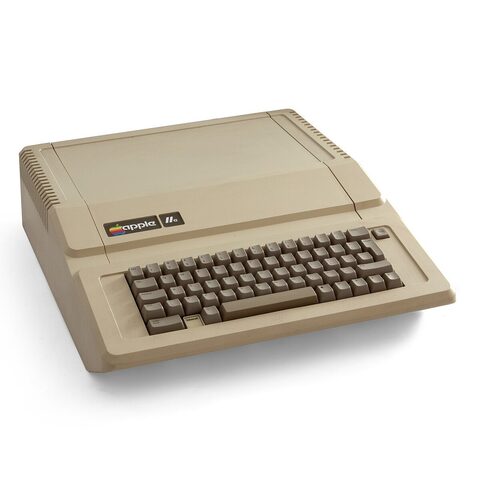 Apple 2e