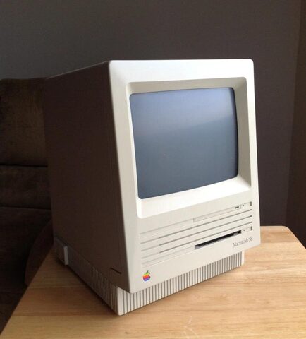 Macintosh SE