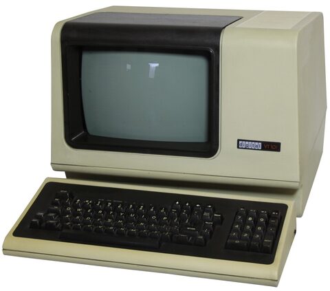 Digital VT 101 Terminal
