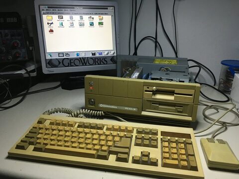 Commodore PC 40 - III