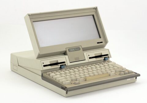 Sharp PC 7000 Portable