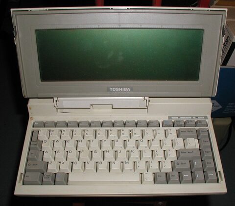 Toshiba T1000 Laptop