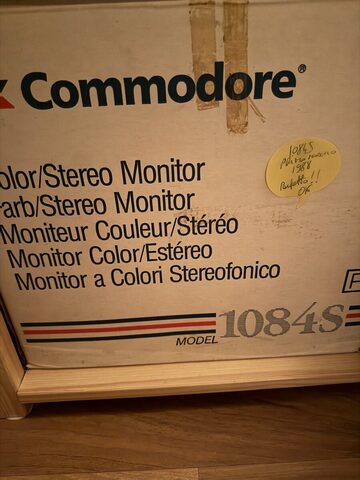 Commodore 1084S-P